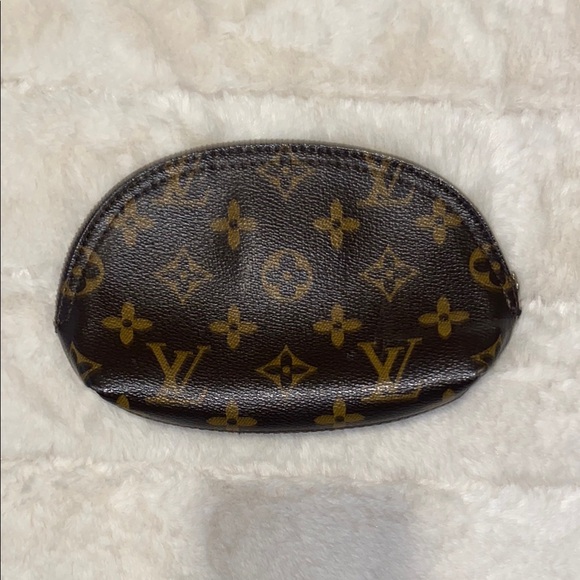 Louis Vuitton Brown and Tan Monogram Pouch - Picture 1 of 3